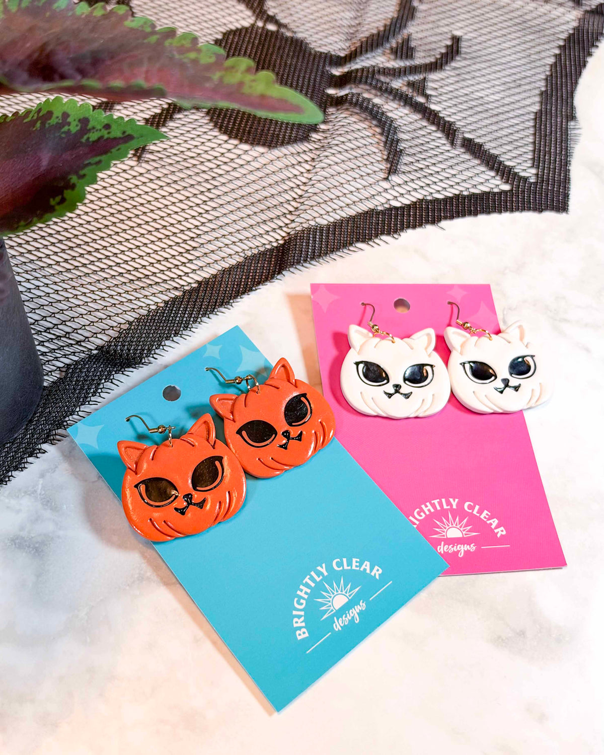 Jack-o'-Lantern Vampire Cat